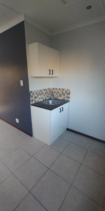 4 Bedroom Property for Sale in Wavecrest Eastern Cape